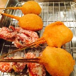 Kushikatsu Shirotaya - 単品(たこ唐揚げ¥180、大粒ほたて¥180、しいたけ¥150)(税別)