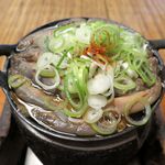 駒形どぜう - どぜうなべにねぎと七味