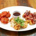 Assortment of 3 types of fried chicken, 6 pieces