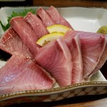 もつ焼 あぶさん - ブリ刺