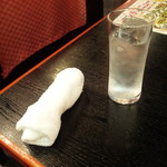 甲殻類倶楽部 - お冷とお絞り