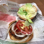 バーガーキング 河原町三条店 - ワッパージュニアの中は、こんな感じです