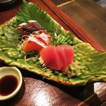 肴処 志堅原 - 刺身三種盛り