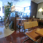 コーヒー＆レストラン・ロア - この雰囲気こそ喫茶店！