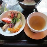 三井ガーデンホテル - 確か緑茶、他に日本茶