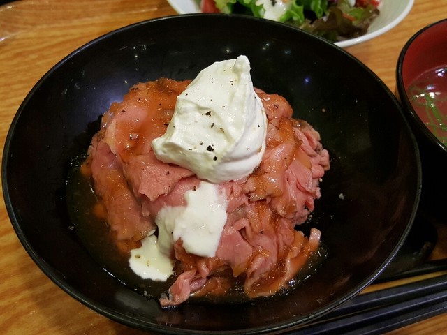 ローストビーフ星 ダイエー大宮店 大宮 丼もの その他 食べログ ローストビーフ星 ダイエー大宮店 大宮 丼もの その他 食べログ