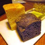 Ristorante Pinocchio - 竹炭のフォォカッチャ