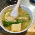 かどやホルモン店 - 特製スープ