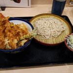 天丼てんや - 天丼と小そばセット