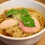 らぁ麺 飛鶏 - 鶏そば（大盛）