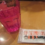 ラーメンダイナー GOGO宝来軒 - POPなカラーのコップにおすぅぃぼり