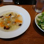 hitokadoru - 10品目の食べる野菜スープとサラダ(17-06)