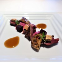 キメラ - CHIMERA専用亀岡産チェリーバレー窒息鴨の低温ローストとフォアグラ