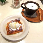 日々cafe - ほうじ茶ﾐﾙｸ､りんごのｸﾗﾌﾃｨ