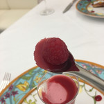 Grand rocher - フランボワーズ、酸味と甘さのコラボレーション（╹◡╹）