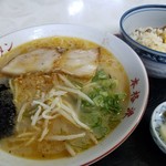 乙姫ラーメン - 