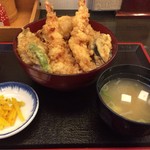 伊勢屋食堂 - 