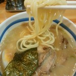 綾瀬 大勝軒 - 麺リフト