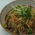 深大寺門前そば - 高級なそばの冷やしたぬきそばの大盛り690円