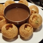 ネパール民族料理 アーガン - Pani  puri（550円）