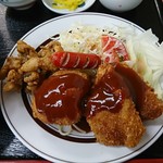 ひばり食堂 - ミックスB定食：メイン皿