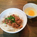 肉汁水餃子 餃包 - 「挽き肉卵かけごはん」