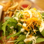 VEGAN BURG Kitchen - オーガニックサラダ