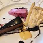 シェヌー - まさかデザートまで食べ切るとは…(๑°o°๑)