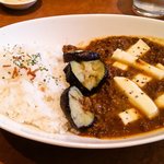 BistroCafe 712 - カレー　モッツァレラチーズをトッピング