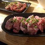 ホルモン焼もんもん - カシラ