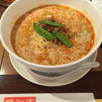 個室中華 頤和園 溜池山王店 - 