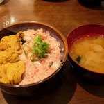 味世司 - うにネギトロ丼