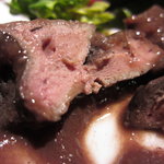 ゾウシガヤ ミヤビ - 冷製オードブルの盛合わせ　鶏レバーの赤ワイン煮断面