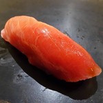 鮨 はしもと - 中トロ（背トロ）