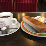 コメダ珈琲店 - モーニング(手作りたまごペースト)、ブレンドコーヒー