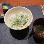 傳 - 食事：しらすご飯2