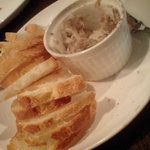 ビストロヤナギハラ - バゲットお代わり