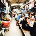 Food Plus - 空いてる席で食べましょ!!