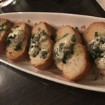 SLOTH - 軽めのアテお願いしました