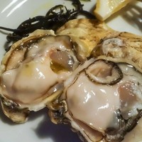 チニャーレエノテカ - 佐賀県おとふせの活カキと三浦のひじき