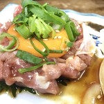 宮崎の地鶏 - 地頭鳥羽みのユッケ 800yen