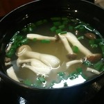 キセキ食堂 - しめじのお味噌汁が超まいう～☺