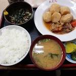 Oo mura - 肉ジャガ納豆定食（800円）