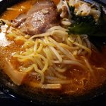 丸福 - 味噌ラーメンアップ