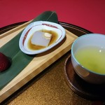 吉祥やまなか - わらび餅 苺