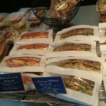 ブーランジュリー パリゴ - お料理として成立しそうな本格的な具がたっぷり、カスクルート系