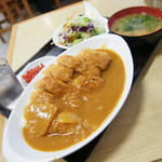 動坂食堂 - カツカレー（９００円）２０１７年６月