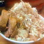 ハイマウント - ラーメン(並)+豚増し 「ニンニク」(840円)