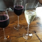 備中倉敷葡萄酒酒場 - 葡萄ジュースとシャンパン