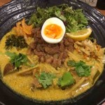 SPICY CURRY 魯珈 - ろかプレート（ゲーンガリー）